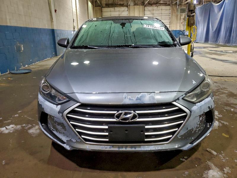 Фото 5 - HYUNDAI ELANTRA