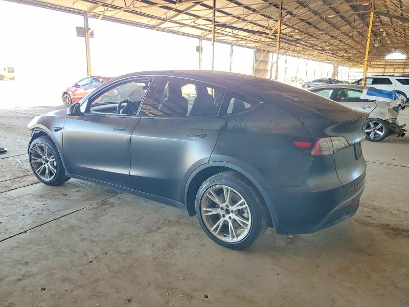 Фото 2 - TESLA MODEL Y