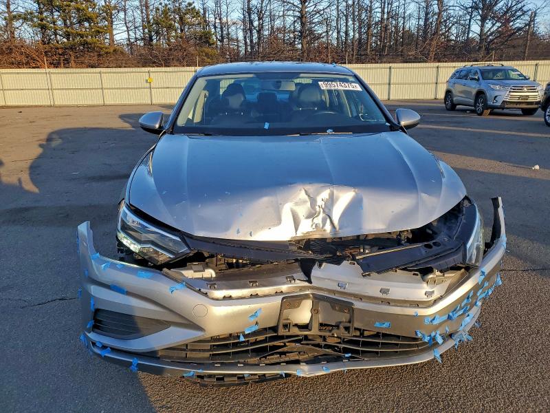 Фото 5 - VOLKSWAGEN JETTA