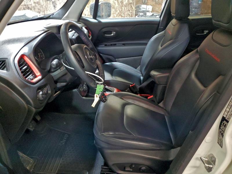 Фото 7 - JEEP RENEGADE