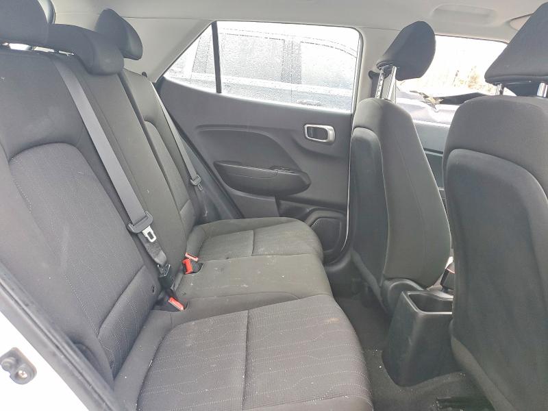 Фото 11 - HYUNDAI VENUE