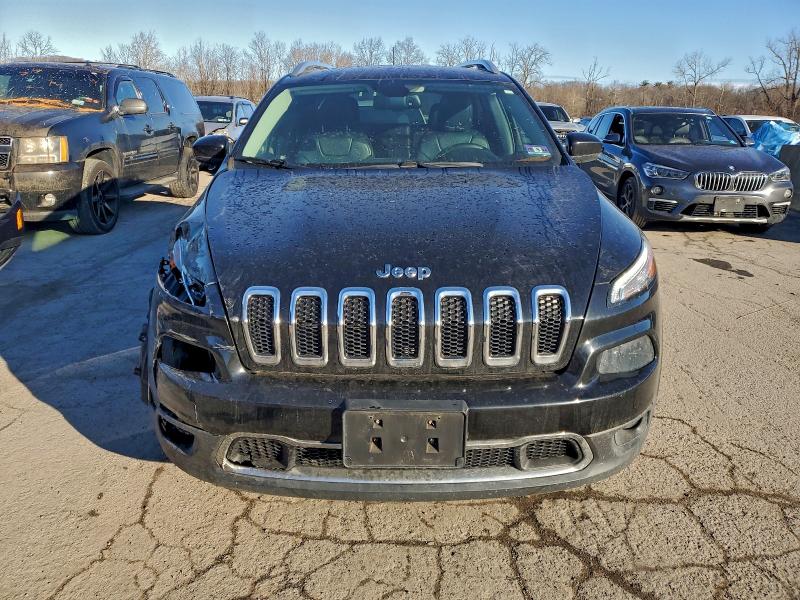 Фото 5 - JEEP GRAND CHER