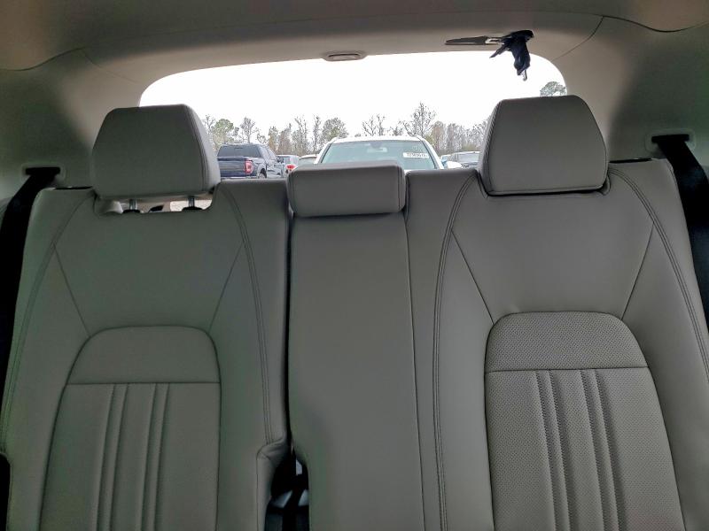 Фото 10 - HONDA HR-V