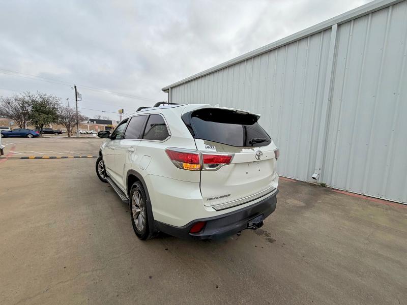 Фото 3 - TOYOTA HIGHLANDER