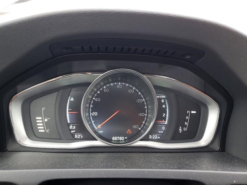 Фото 9 - VOLVO S60