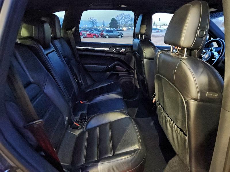 Фото 11 - PORSCHE CAYENNE