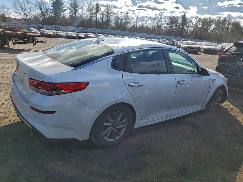 Фото 3 - KIA OPTIMA