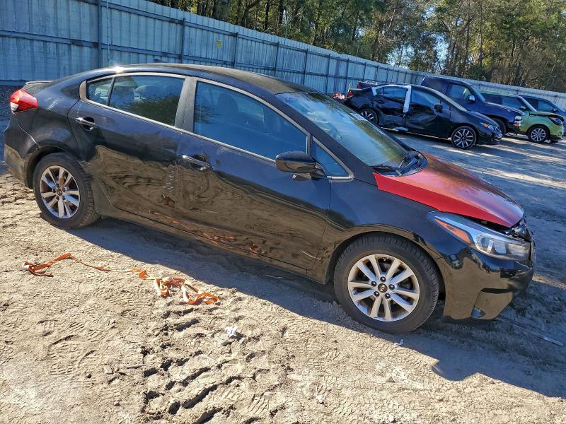 Фото 4 - KIA FORTE