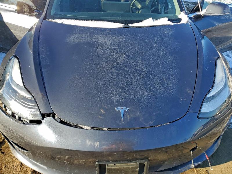 Фото 11 - TESLA MODEL 3