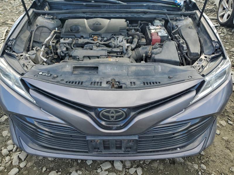 Фото 11 - TOYOTA CAMRY