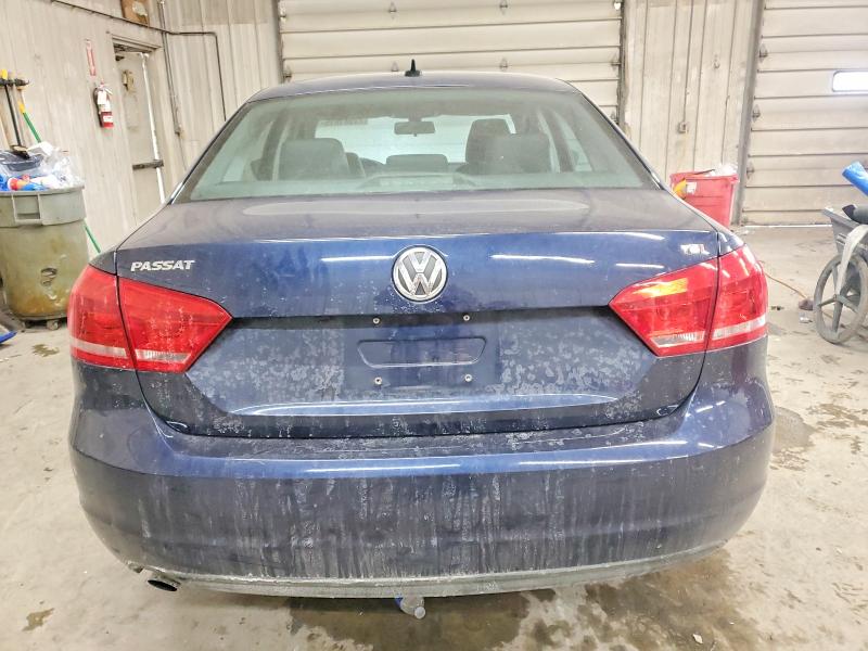 VOLKSWAGEN PASSAT 2015 VIN 1VWAT7A32FC016833