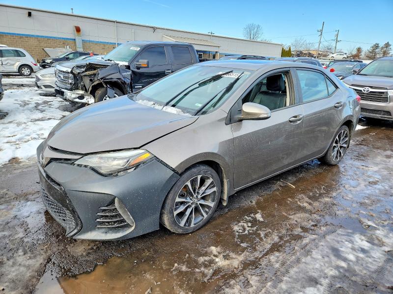 Фото 1 - TOYOTA COROLLA