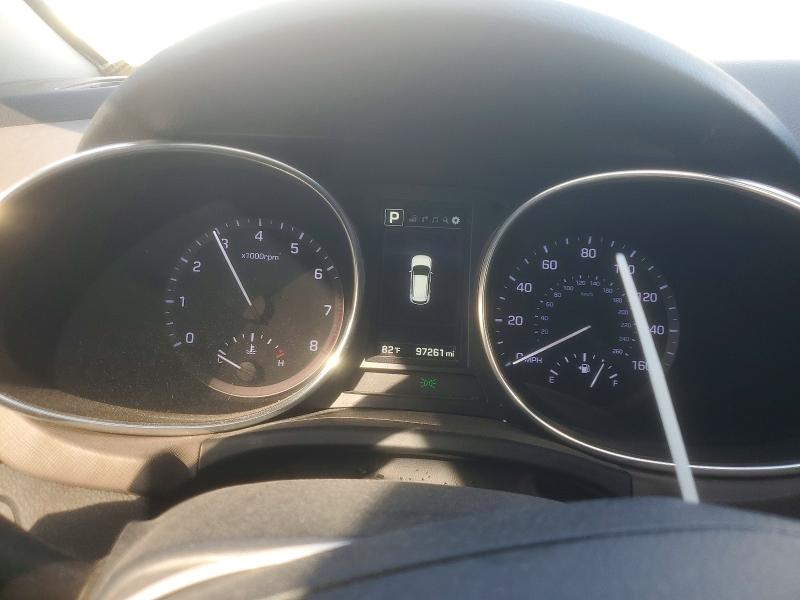 Фото 9 - HYUNDAI SANTA FE