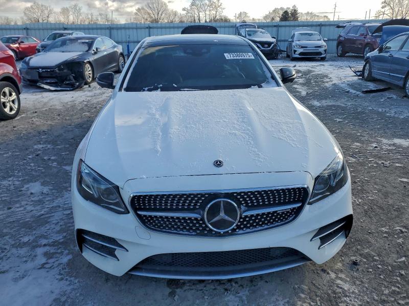 Фото 5 - MERCEDES-BENZ E-CLASS