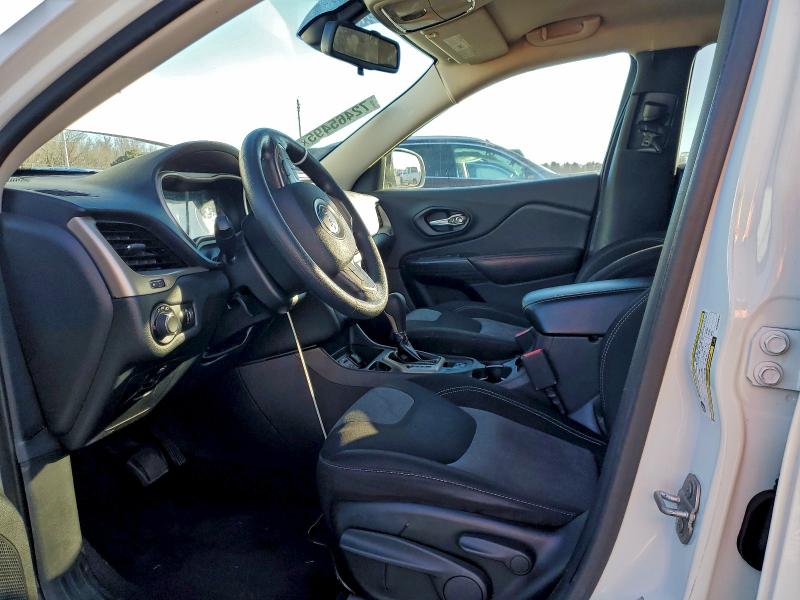 Фото 7 - JEEP GRAND CHER