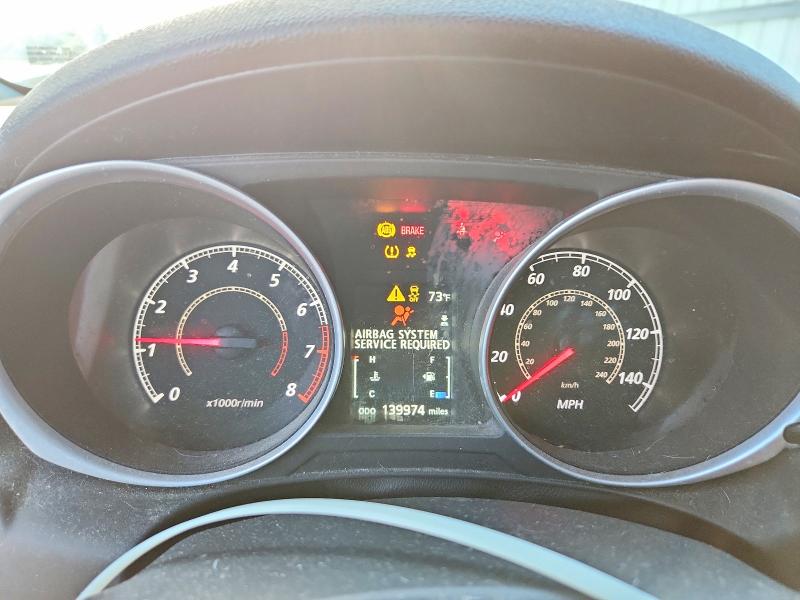 Фото 9 - MITSUBISHI OUTLANDER