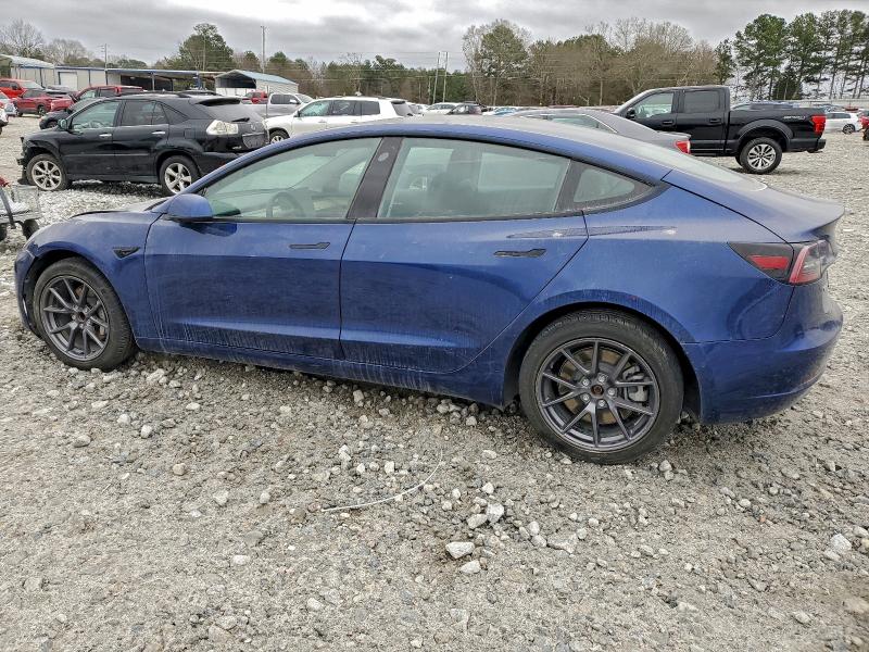 Фото 2 - TESLA MODEL 3