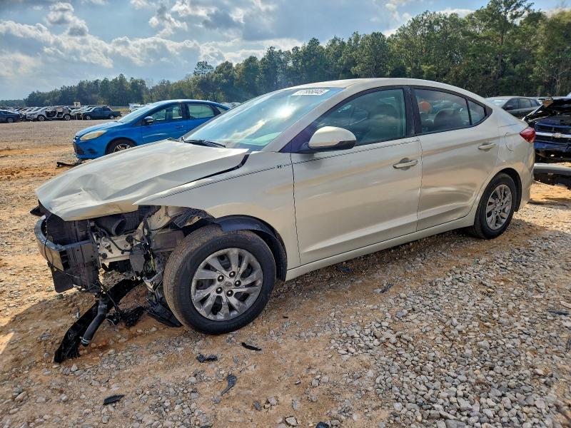 Фото 1 - HYUNDAI ELANTRA