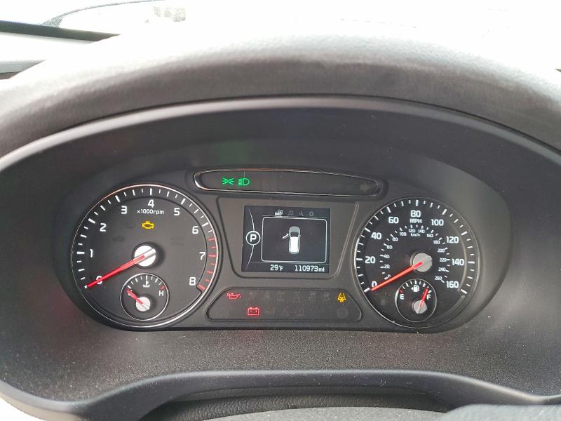 Фото 9 - KIA SORENTO