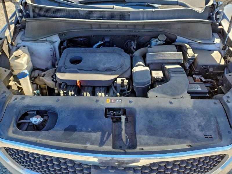 Фото 12 - KIA SORENTO