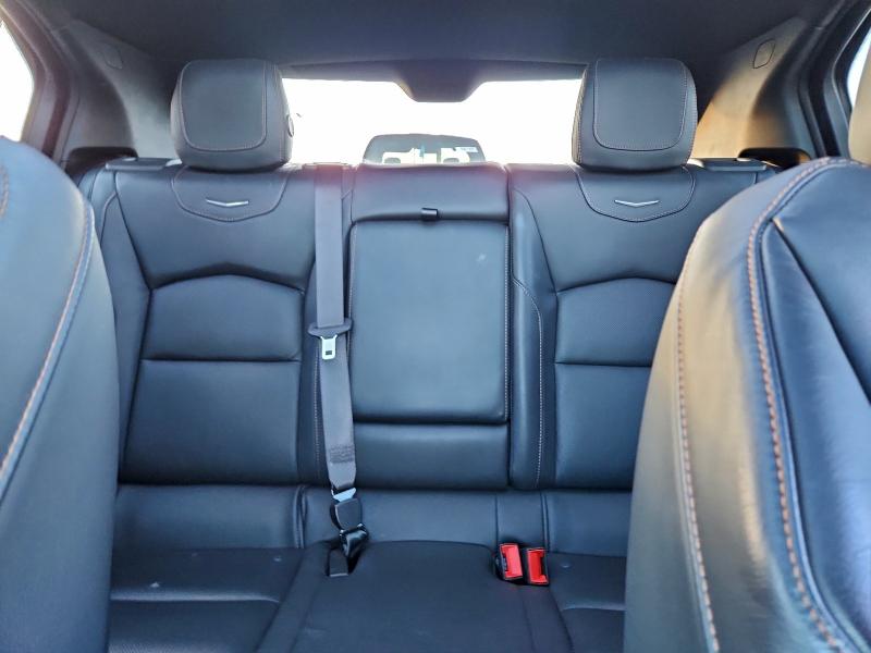 Фото 10 - CADILLAC XT4