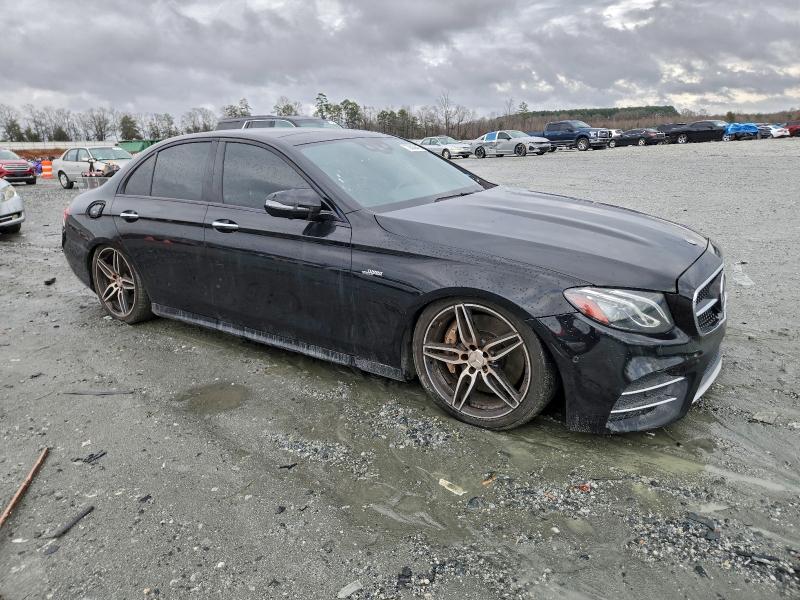 Фото 4 - MERCEDES-BENZ E-CLASS