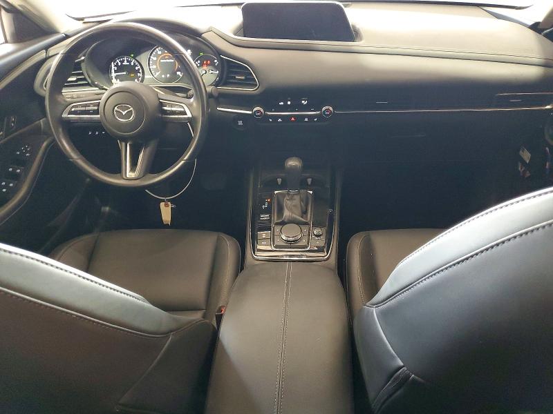 Фото 8 - MAZDA CX30