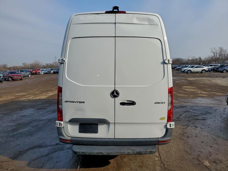 Фото 6 - MERCEDES-BENZ SPRINTER