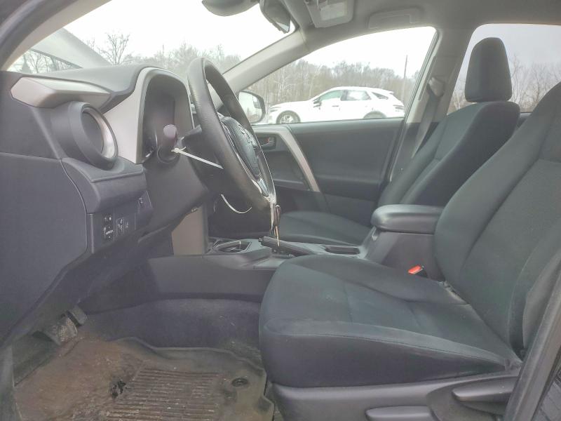 Фото 7 - TOYOTA RAV4