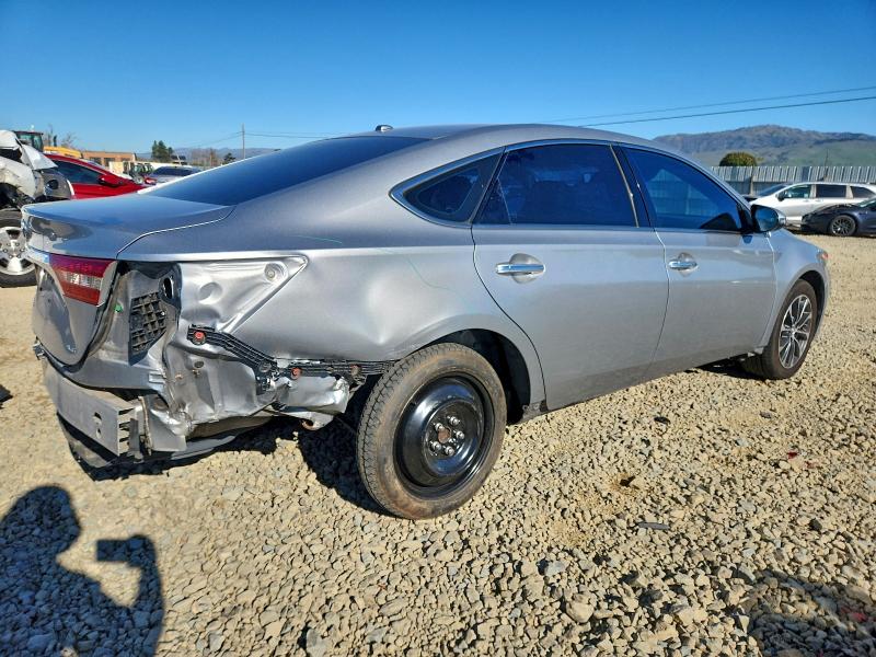 Фото 3 - TOYOTA AVALON