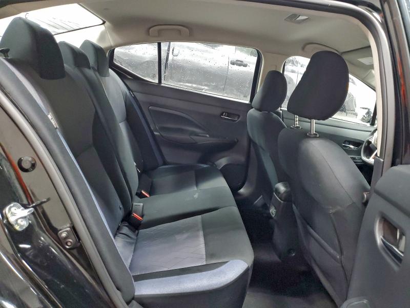 Фото 10 - NISSAN VERSA