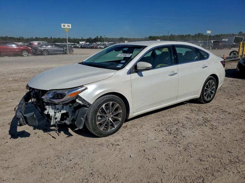 Фото 1 - TOYOTA AVALON