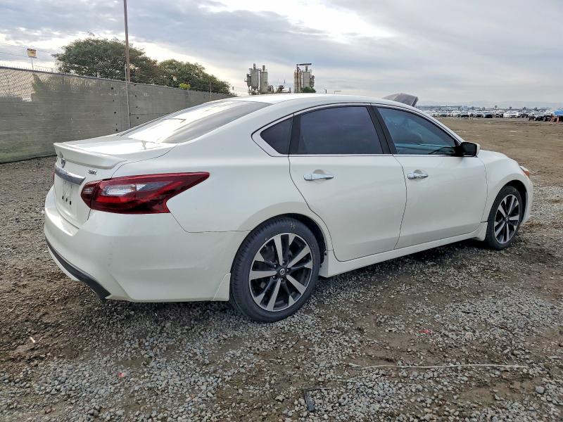 Фото 3 - NISSAN ALTIMA