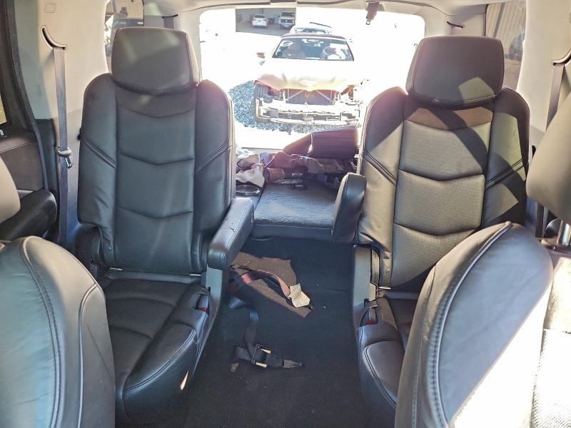 Фото 10 - CADILLAC ESCALADE