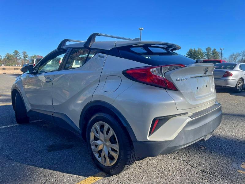 Фото 3 - TOYOTA C-HR