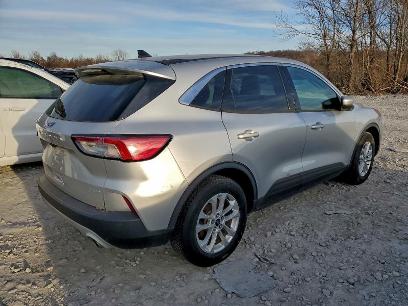 Фото 3 - FORD ESCAPE