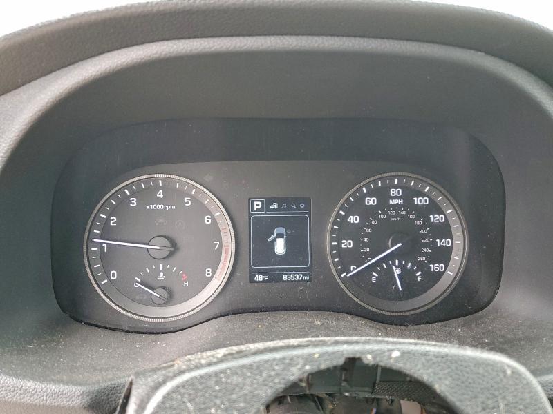 Фото 9 - HYUNDAI TUCSON