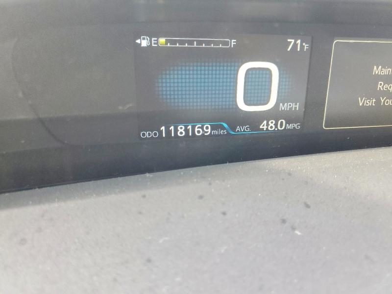 Фото 9 - TOYOTA PRIUS