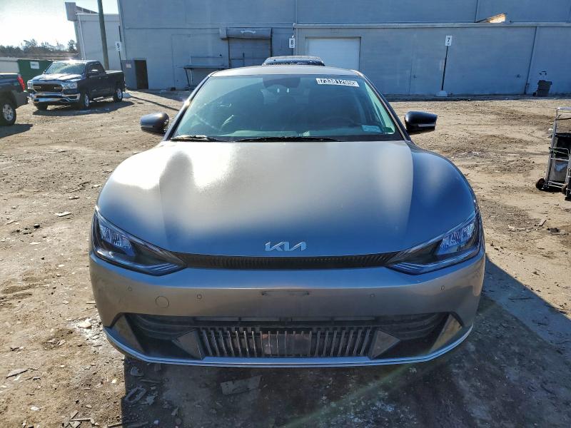 KIA EV6 LIGHT 2023 VIN KNDC34LA8P5130444