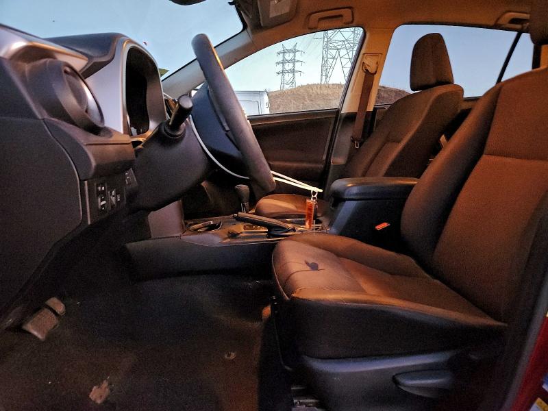 Фото 7 - TOYOTA RAV4