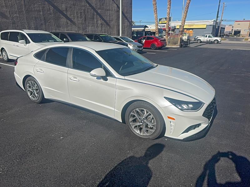 Фото 1 - HYUNDAI SONATA