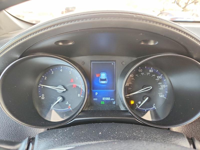 Фото 9 - TOYOTA C-HR