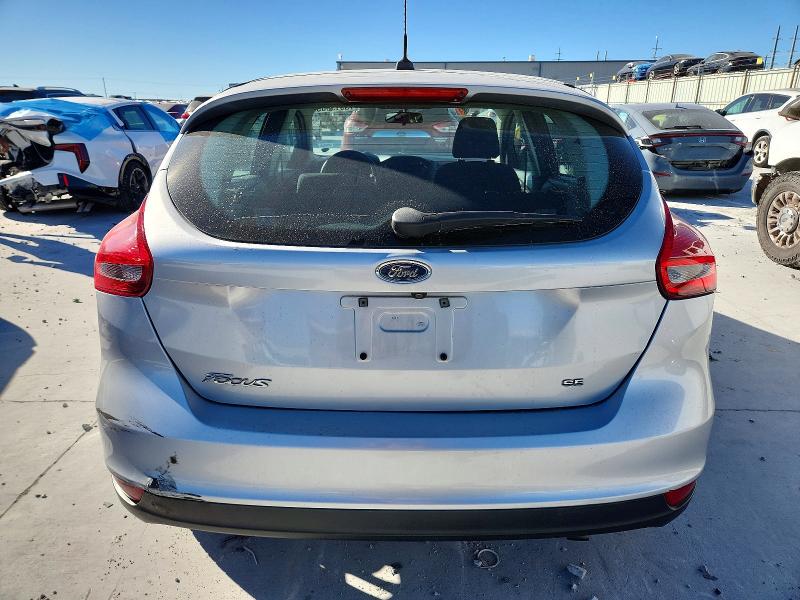 Фото 6 - FORD FOCUS