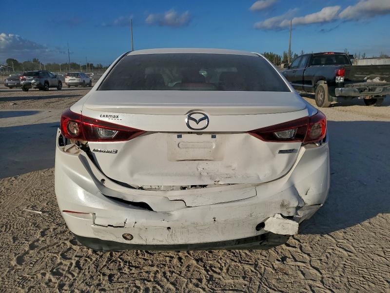 Фото 6 - MAZDA 3