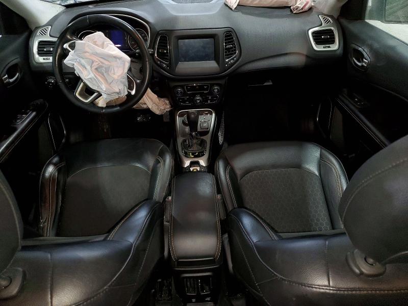 Фото 8 - JEEP COMPASS