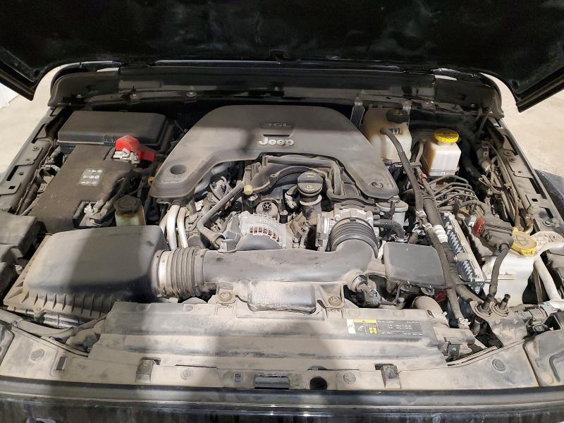 Фото 11 - JEEP GLADIATOR