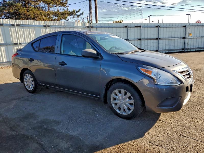 Фото 4 - NISSAN VERSA