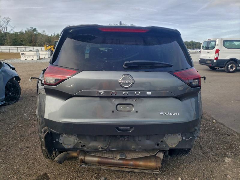 Фото 6 - NISSAN ROGUE