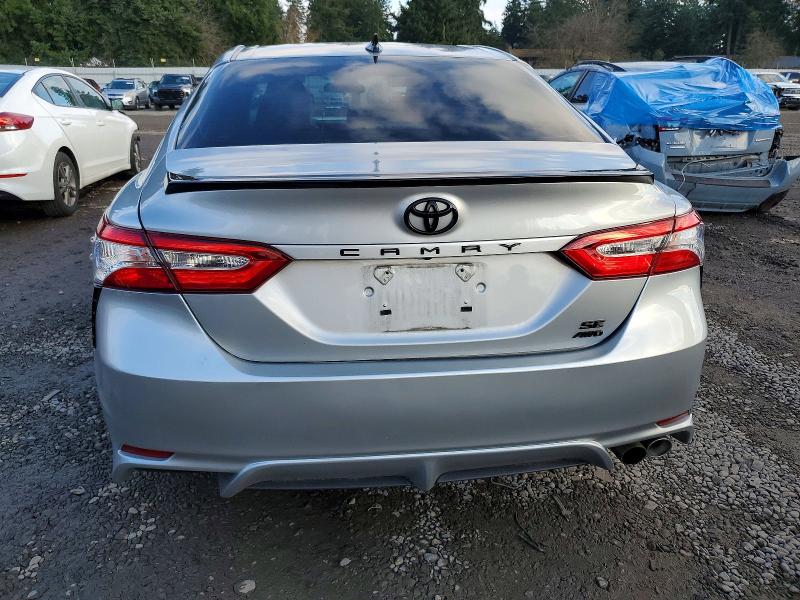 Фото 6 - TOYOTA CAMRY