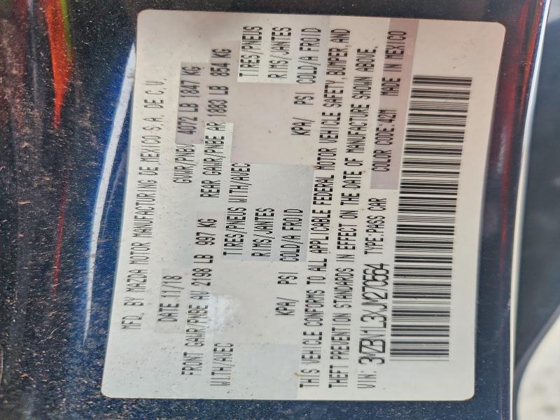 Фото 13 - MAZDA 3